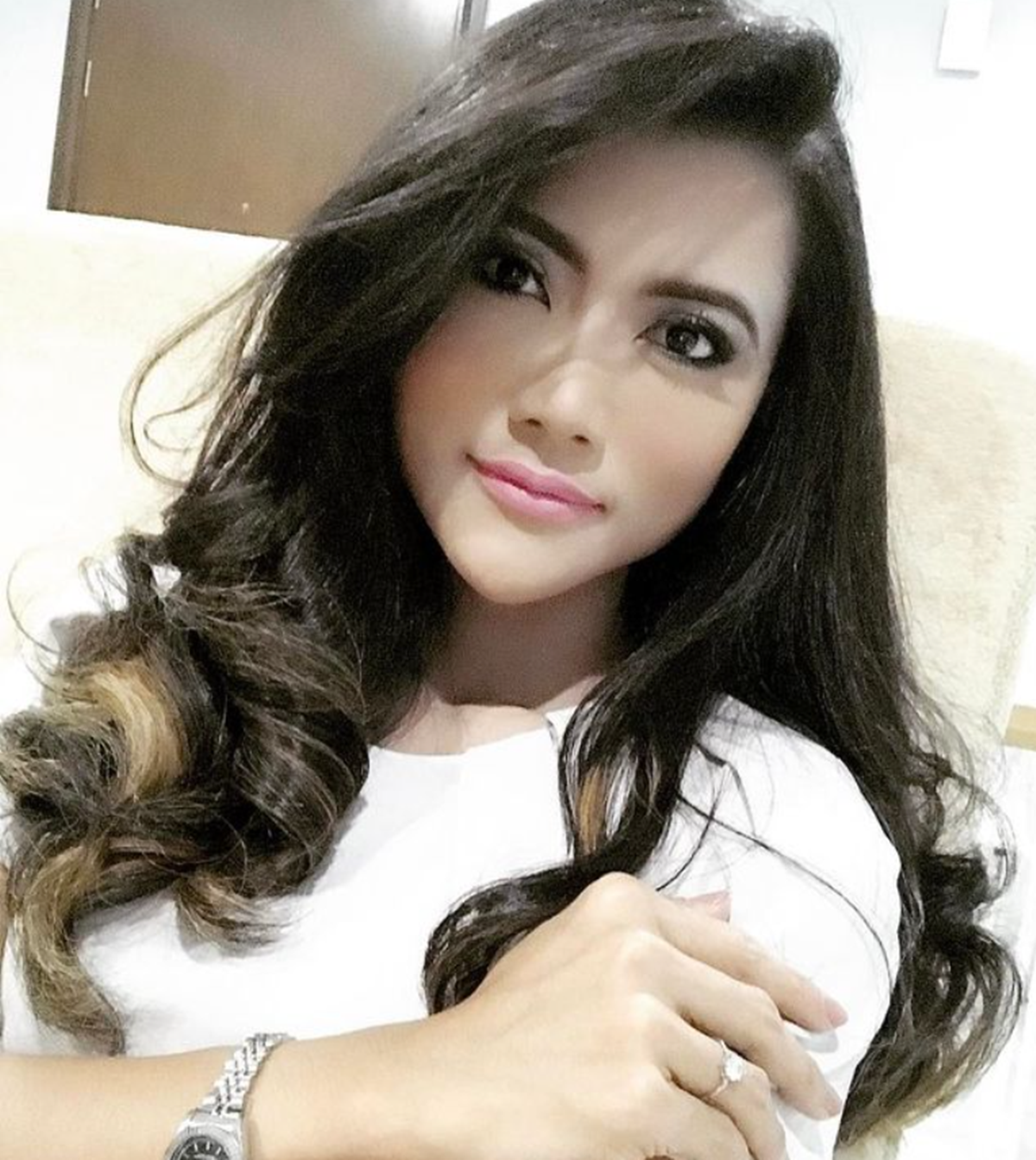 “Aku Yang Hadap Dia 24 Jam, Aku Mak Tiri Yang Bertanggungjawab” – Dikecam Baling Buku Pada Anak Tiri, Arrora Salwa Beli Penjelasan